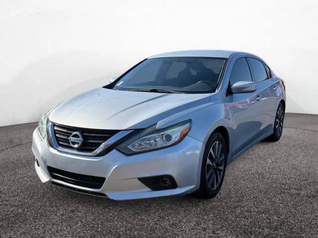 2017 Nissan Altima 2.5 SV FWD photo