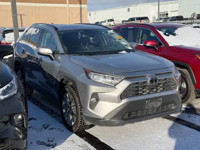 2019 Toyota RAV4 XLE Premium FWD photo