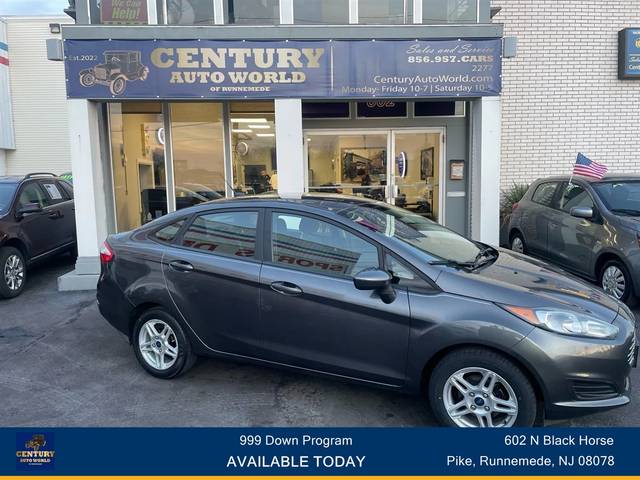 2019 Ford Fiesta SE FWD photo