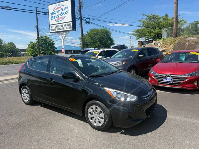 2017 Hyundai Accent SE FWD photo
