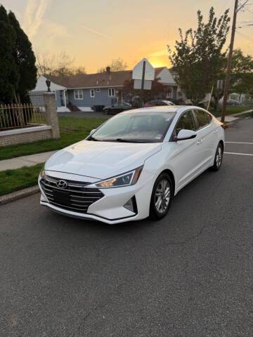 2019 Hyundai Elantra SEL FWD photo
