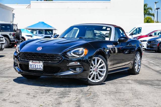 2019 FIAT 124 Spider Lusso RWD photo