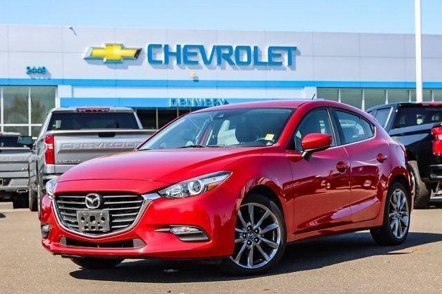 2018 Mazda 3 Touring FWD photo