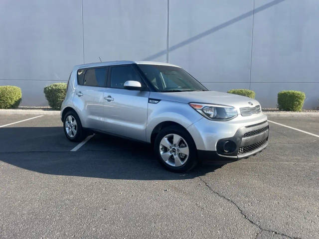 2019 Kia Soul Base FWD photo