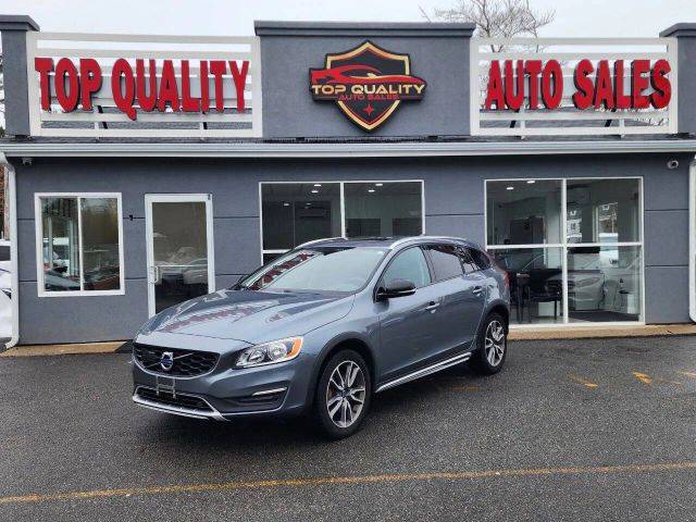 2018 Volvo V60 Cross Country AWD photo