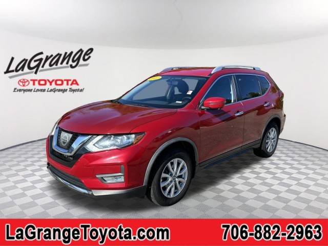 2017 Nissan Rogue SV FWD photo