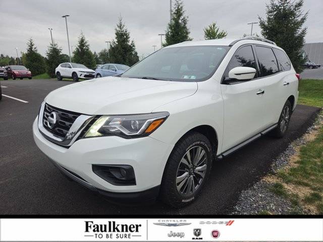 2018 Nissan Pathfinder SV 4WD photo