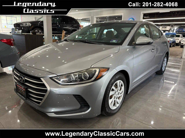 2017 Hyundai Elantra SE FWD photo