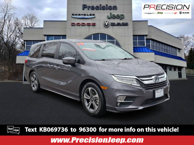 2019 Honda Odyssey Touring FWD photo