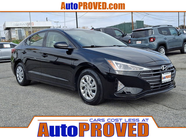 2019 Hyundai Elantra SE FWD photo