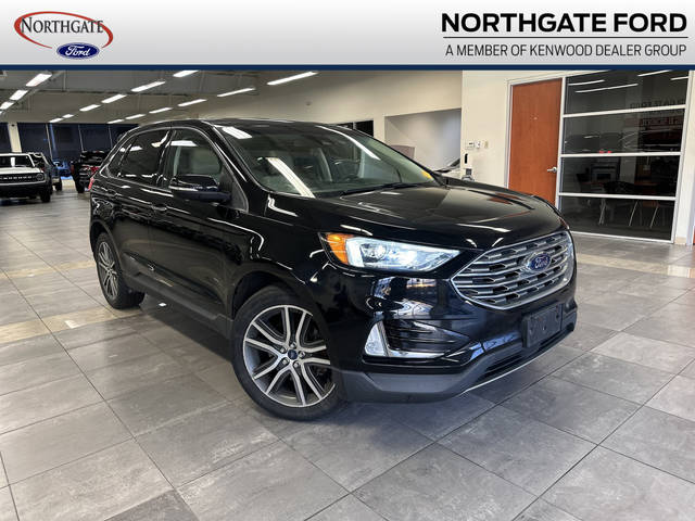 2019 Ford Edge Titanium AWD photo