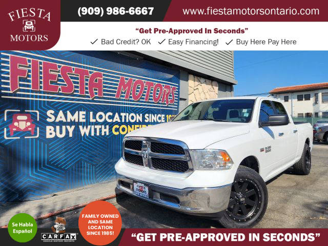 2017 Ram 1500 SLT RWD photo