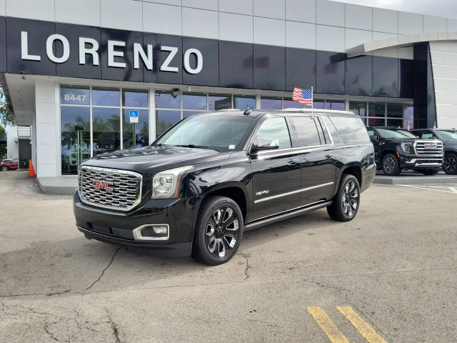 2019 GMC Yukon XL Denali RWD photo