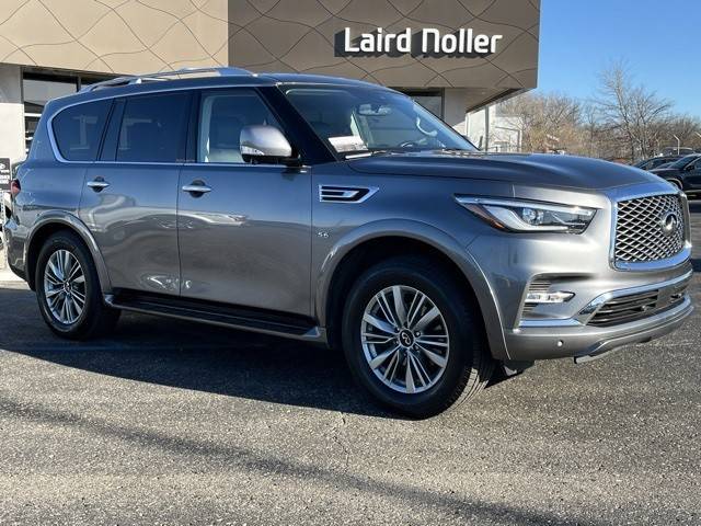 2019 Infiniti QX80 LUXE RWD photo