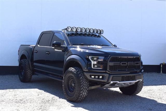 2019 Ford F-150 Raptor 4WD photo