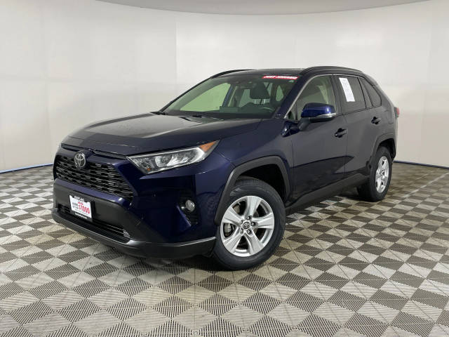 2019 Toyota RAV4 XLE AWD photo