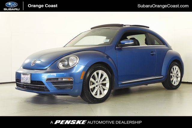 2019 Volkswagen Beetle SE FWD photo