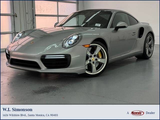 2018 Porsche 911 Turbo AWD photo