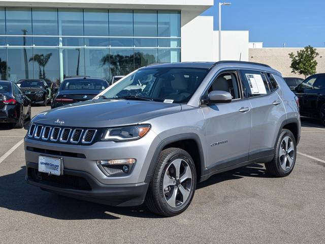 2018 Jeep Compass Latitude 4WD photo