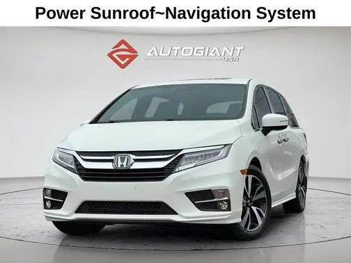 2019 Honda Odyssey Elite FWD photo
