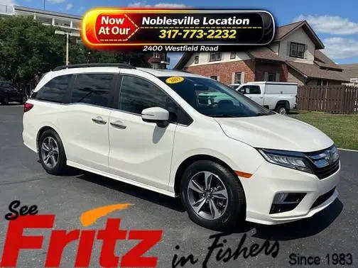 2019 Honda Odyssey Touring FWD photo