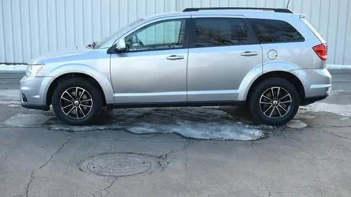 2019 Dodge Journey SE FWD photo