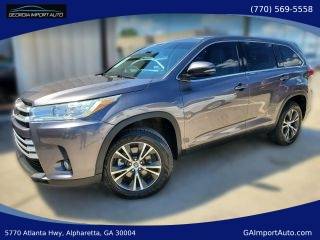 2019 Toyota Highlander LE Plus FWD photo