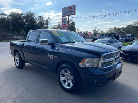 2019 Ram 1500 Lone Star Silver RWD photo