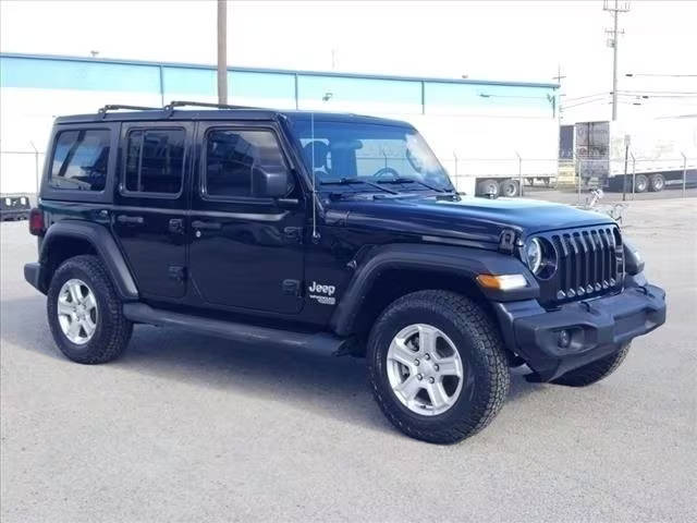 2019 Jeep Wrangler Unlimited Sahara 4WD photo