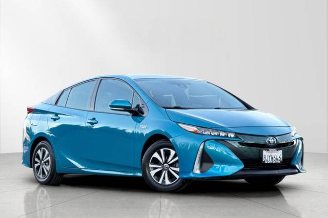 2019 Toyota Prius Prime Premium FWD photo