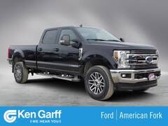 2019 Ford F-350 Super Duty LARIAT 4WD photo