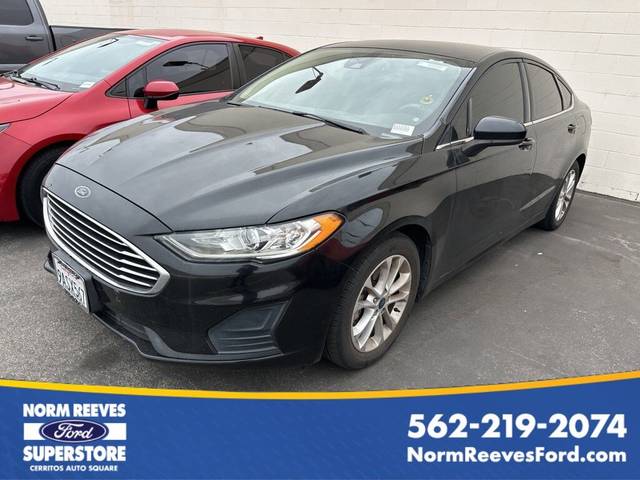 2019 Ford Fusion SE FWD photo