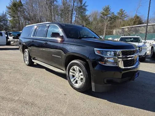 2017 Chevrolet Suburban LT 4WD photo