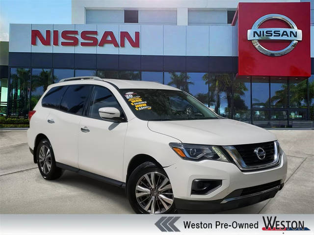 2019 Nissan Pathfinder S FWD photo