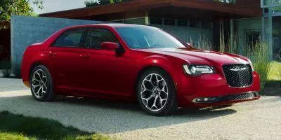 2019 Chrysler 300 Touring RWD photo