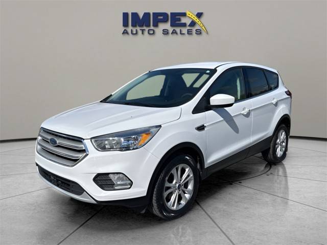 2019 Ford Escape SE FWD photo