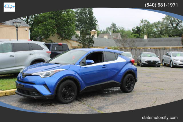 2019 Toyota C-HR LE FWD photo