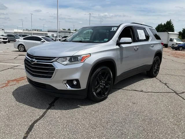 2019 Chevrolet Traverse LT Leather FWD photo
