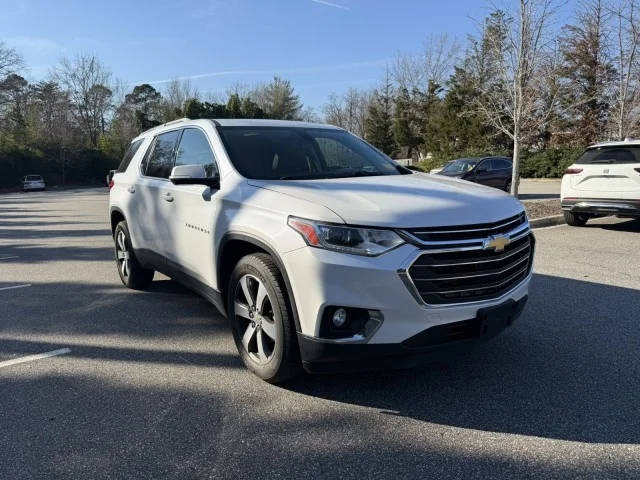 2019 Chevrolet Traverse LT Leather FWD photo