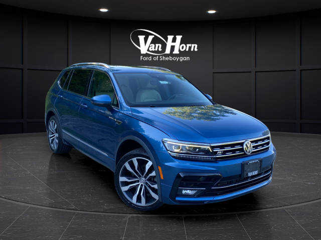 2019 Volkswagen Tiguan SEL Premium R-Line AWD photo