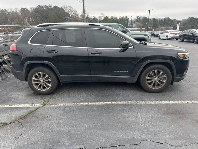 2019 Jeep Cherokee Latitude Plus FWD photo