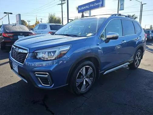 2019 Subaru Forester Touring AWD photo