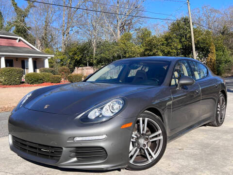 2016 Porsche Panamera Edition RWD photo