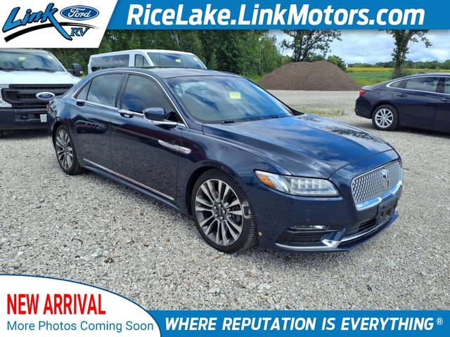 2017 Lincoln Continental Reserve AWD photo