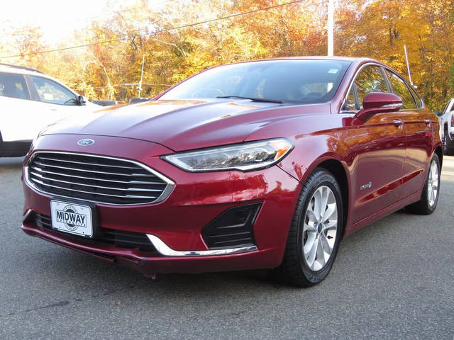 2019 Ford Fusion SEL FWD photo