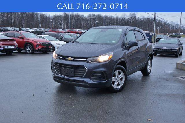 2019 Chevrolet Trax LS AWD photo