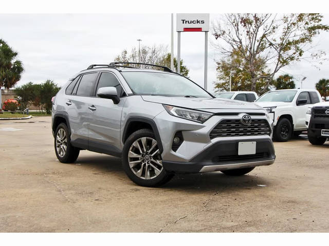 2019 Toyota RAV4 Limited FWD photo