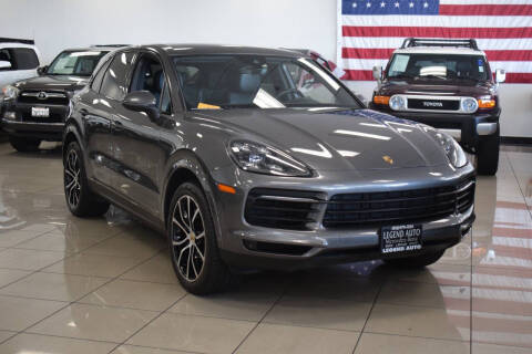2019 Porsche Cayenne  AWD photo