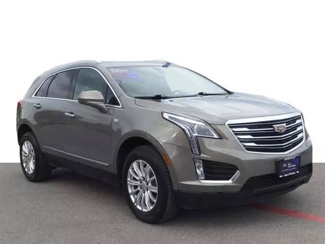 2019 Cadillac XT5 FWD FWD photo