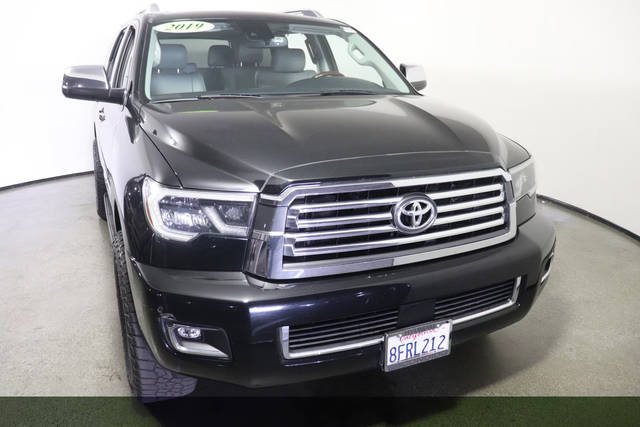 2019 Toyota Sequoia Platinum 4WD photo